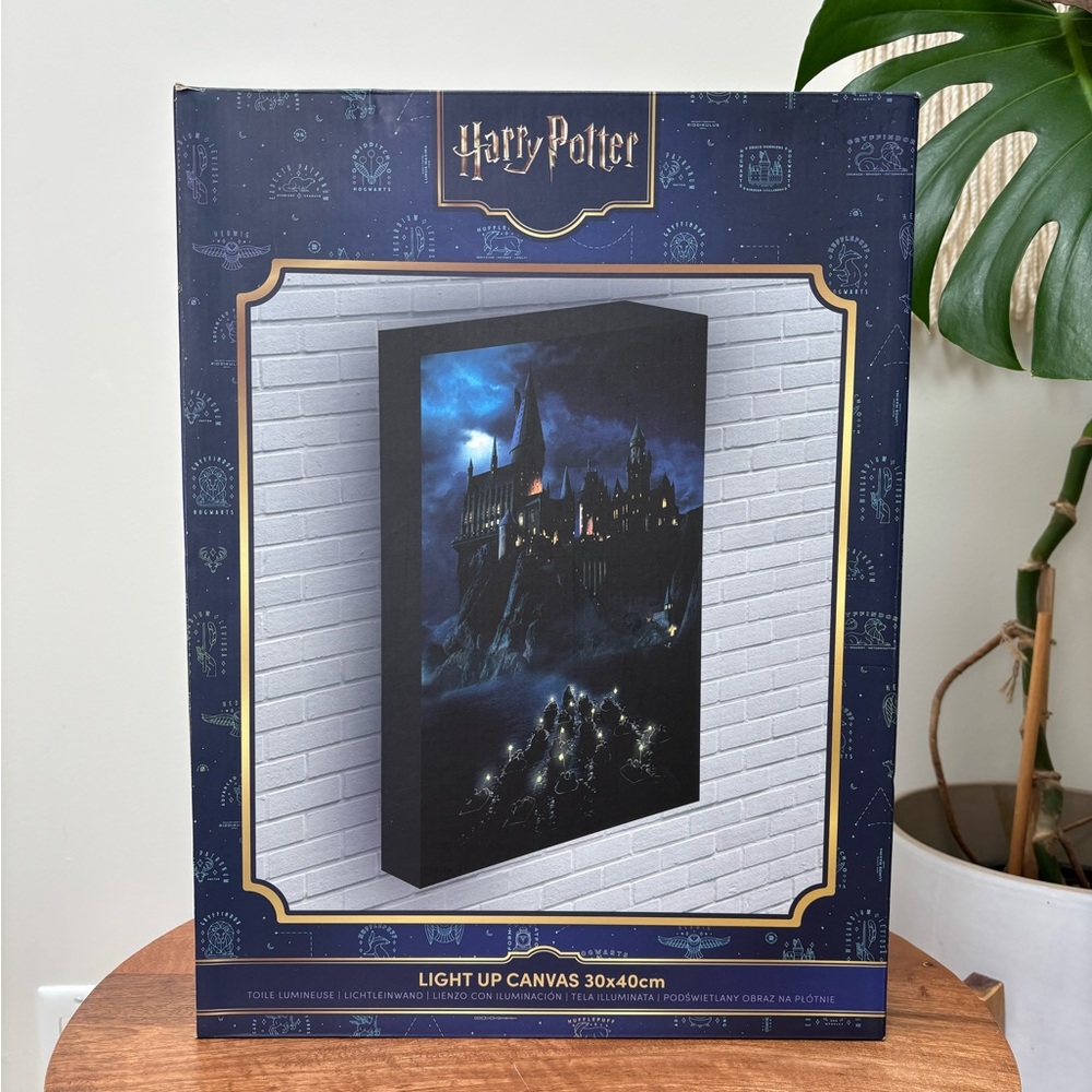 Warner Bros. Brown & Black Light-Up Wall Plaque